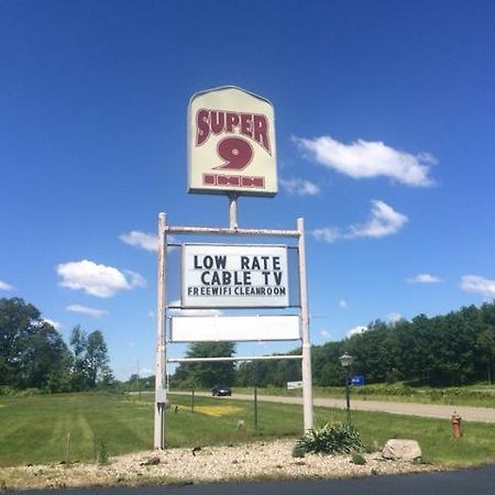 Super 9 Motel Albion Dış mekan fotoğraf